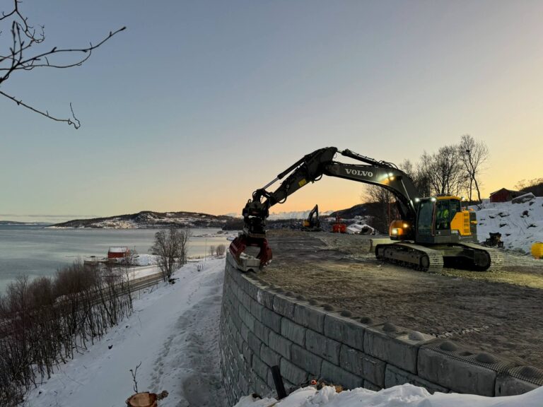 Støttemurprosjekt i Harstad